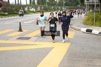 Runner Photo 4254291