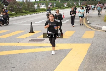 Runner Photo 4254294