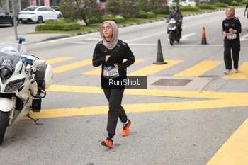 Runner Photo 4254299