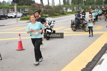 Runner Photo 4254330