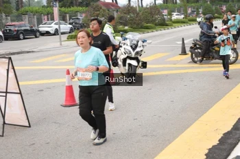 Runner Photo 4254331