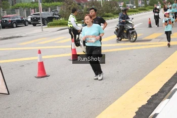 Runner Photo 4254336