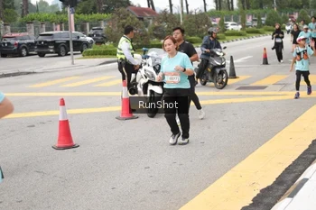 Runner Photo 4254338