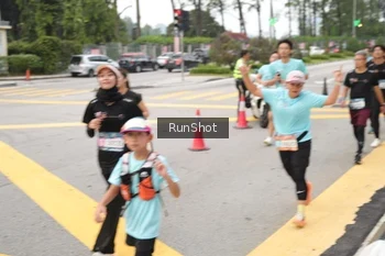 Runner Photo 4254387
