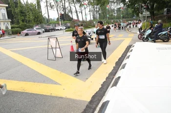 Runner Photo 4254407