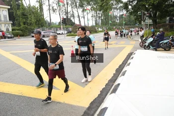 Runner Photo 4254411