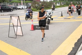 Runner Photo 4254424