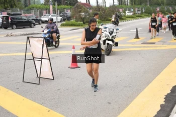 Runner Photo 4254428