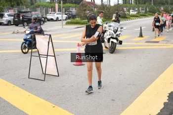 Runner Photo 4254429
