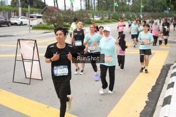 Runner Photo 4254442