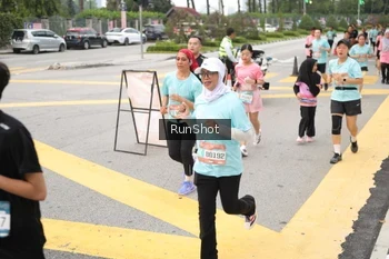 Runner Photo 4254449