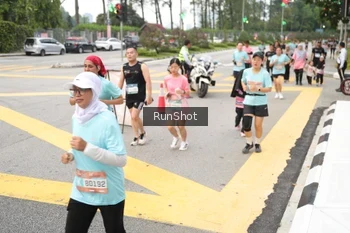 Runner Photo 4254457