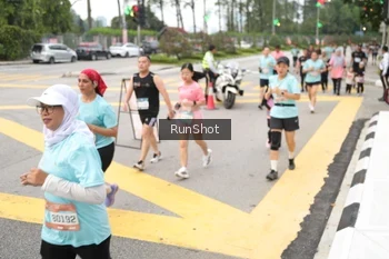 Runner Photo 4254463