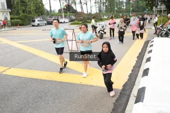 Runner Photo 4254478