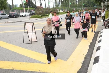 Runner Photo 4254487