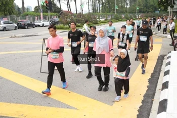 Runner Photo 4254502