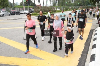 Runner Photo 4254503