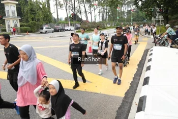 Runner Photo 4254523