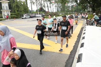 Runner Photo 4254525