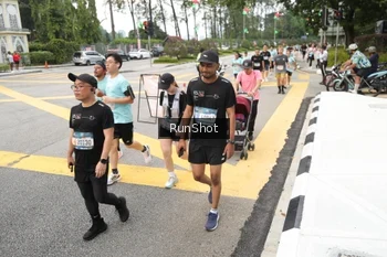 Runner Photo 4254536