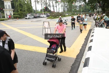 Runner Photo 4254541