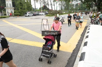 Runner Photo 4254542