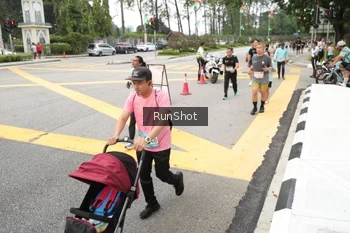Runner Photo 4254552