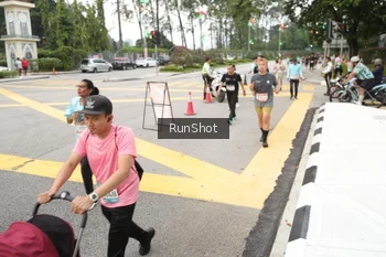 Runner Photo 4254553