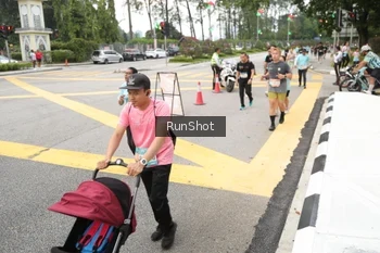 Runner Photo 4254566