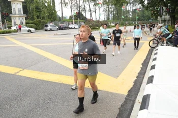 Runner Photo 4254568