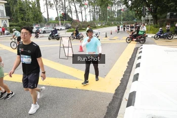 Runner Photo 4254607