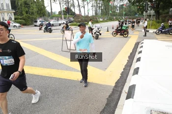 Runner Photo 4254611