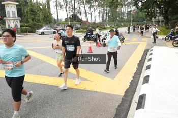 Runner Photo 4254620