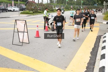 Runner Photo 4254623