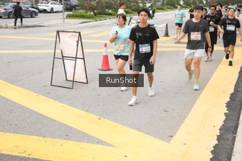Runner Photo 4254627