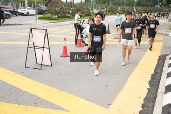 Runner Photo 4254631