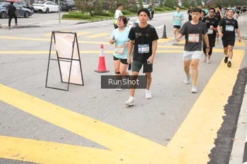 Runner Photo 4254639