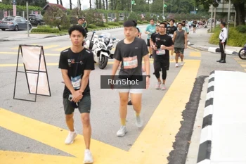 Runner Photo 4254644