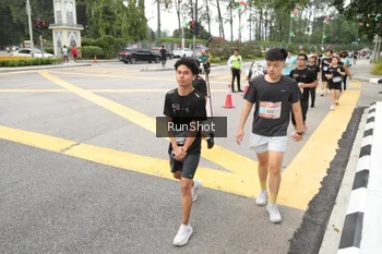 Runner Photo 4254651