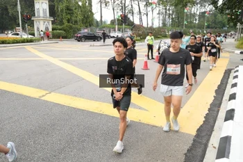 Runner Photo 4254652