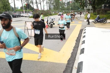 Runner Photo 4254694