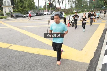 Runner Photo 4254719