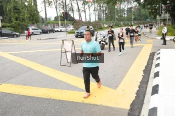 Runner Photo 4254726