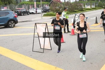 Runner Photo 4254728