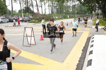 Runner Photo 4254753