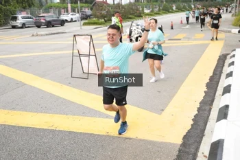 Runner Photo 4254772