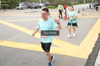 Runner Photo 4254775