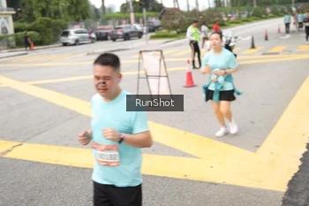 Runner Photo 4254785