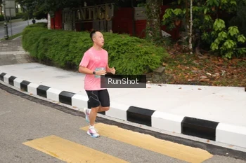 Runner Photo 4254792