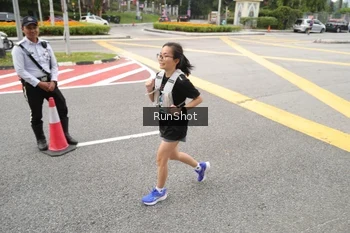 Runner Photo 4254804